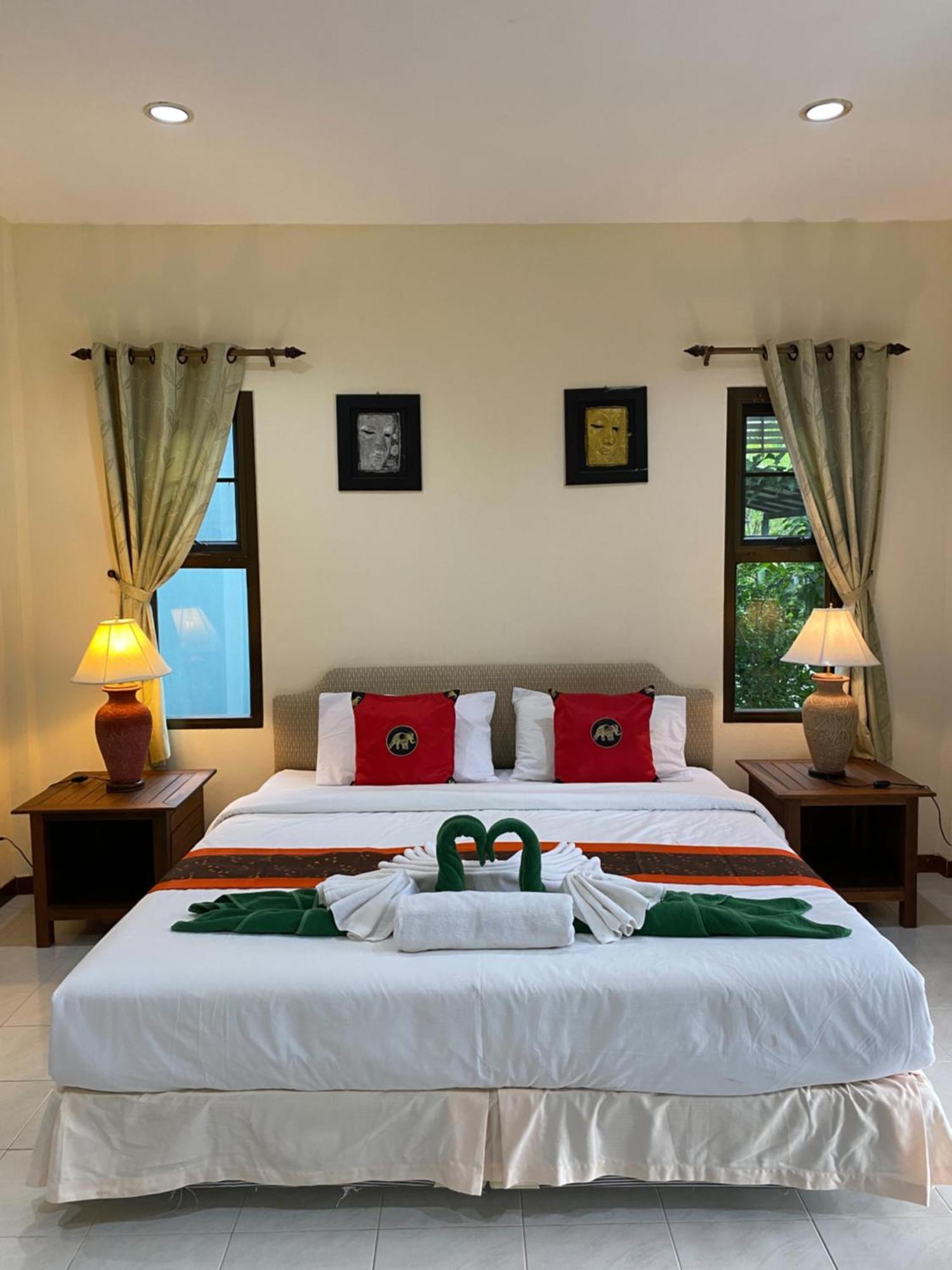 Cousin Resort Khao Lak Exterior photo