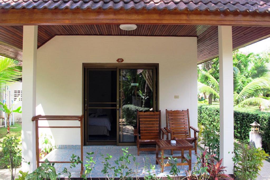 Cousin Resort Khao Lak Exterior photo